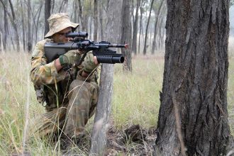 Why does Australia use the Steyr AUG instead of the M4?
