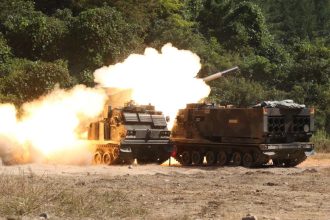 M270 MLRS the best rocket-artillery in history