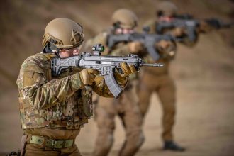 Czech Special Operator armed with CZ BREN 2