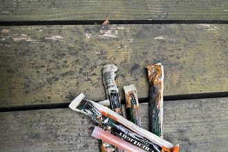 Tactical light sticks for professionals